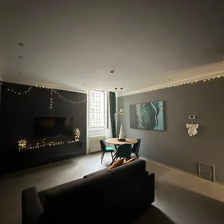 Apollinare Apartman *